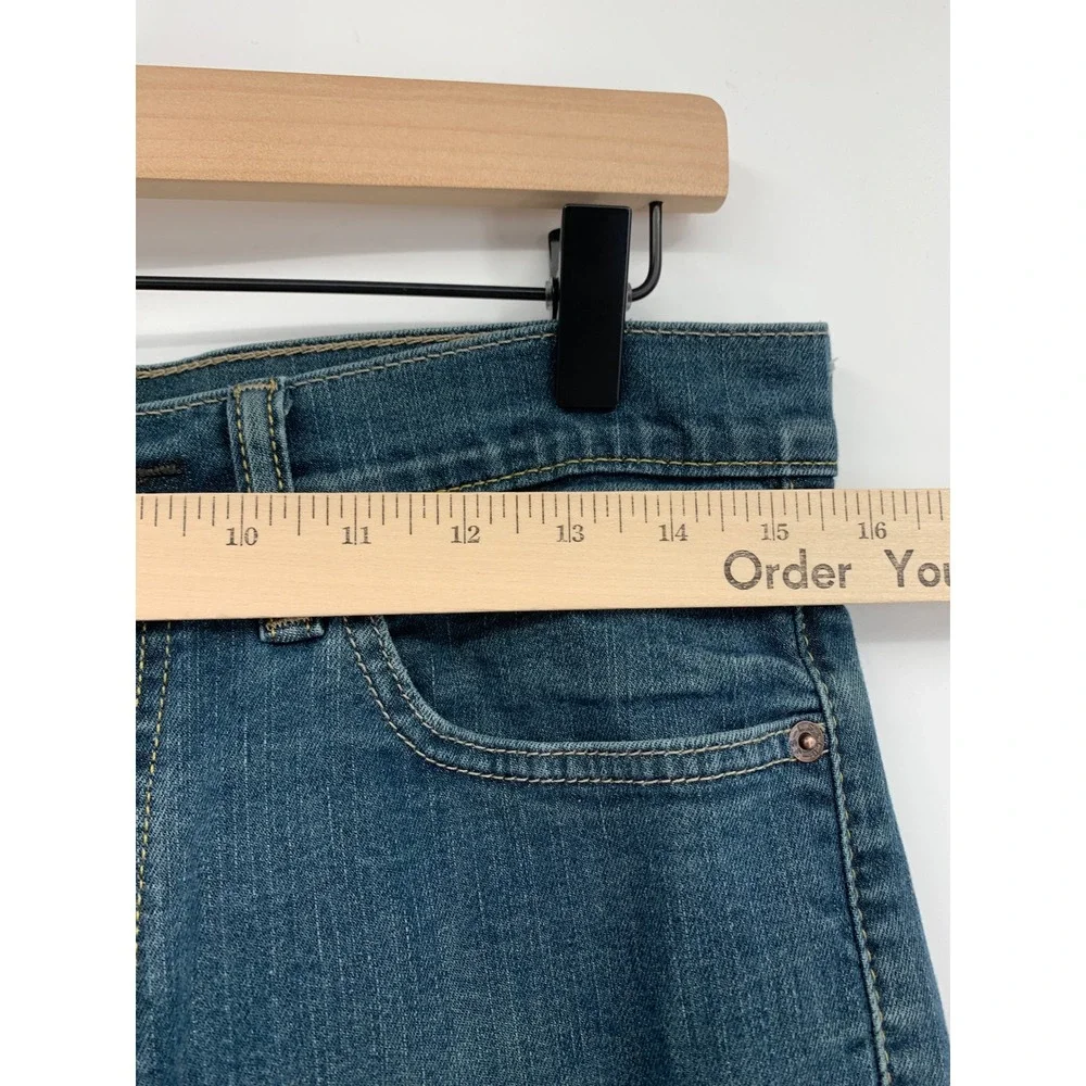 Vintage Levis 511 Jeans Mens 32x30 Blue Slim Fade Y2K Denim Pants (Tag 32x32)